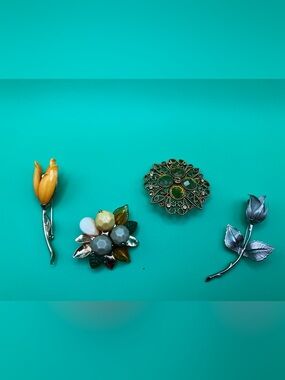 Vintage-Inspired Floral Brooch Bundle Women Jewelry